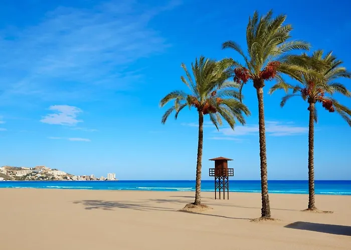 Cerca Del Mar Con Azotea Compartida شقة كونيل ذي لا فرونتيرا