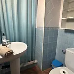 Cerca Del Mar Con Azotea Compartida *